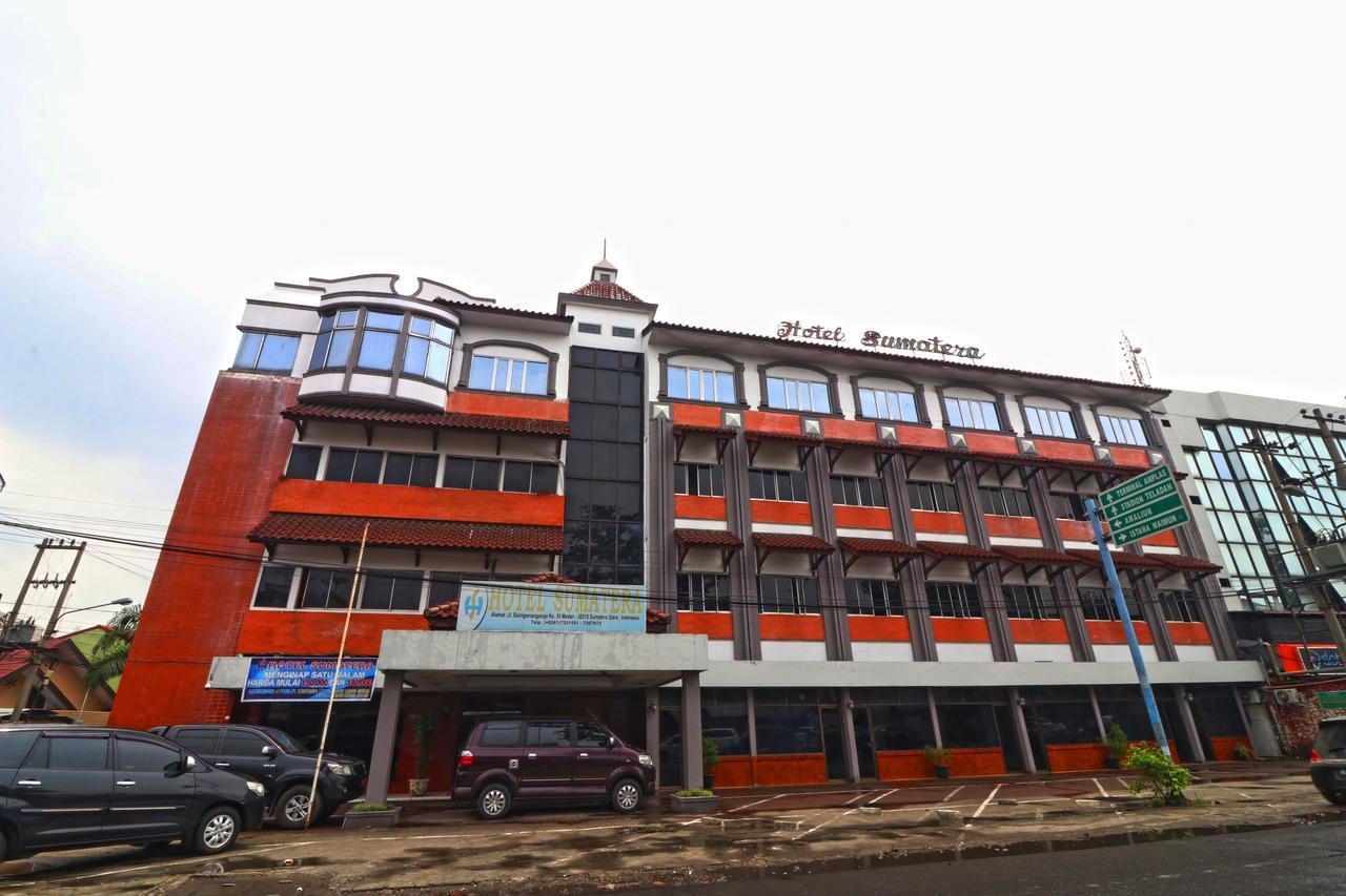 Hotel Sumatera Μεντάν Εξωτερικό φωτογραφία